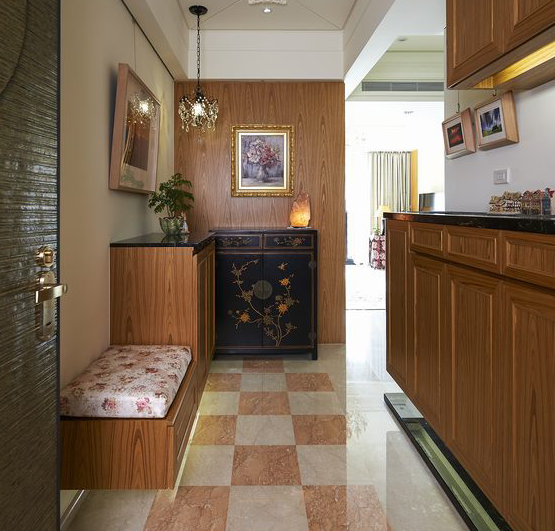 進(jìn)門的玄關(guān)擺放什么最合適?