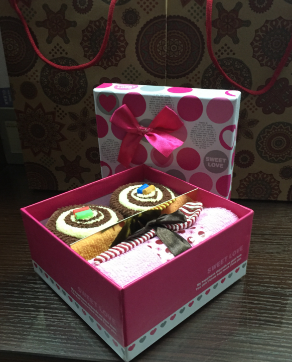 蘭裝潢工會(huì)福利：三八婦女節(jié)發(fā)福利啦，讓每個(gè)云蘭女性更美麗!