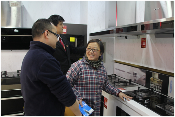 市民如期相約&ldquo;云蘭裝潢雙11&rdquo; 活動現場嗨翻了天!