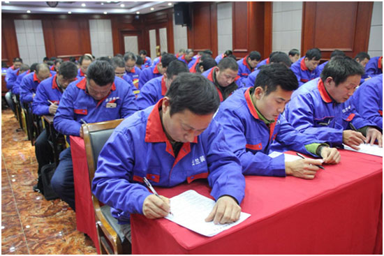 &ldquo;內強素質、外樹品牌&rdquo;云蘭裝潢施工人員舉行年度統考