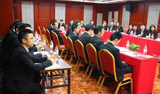 云蘭裝潢總店2017年度業(yè)務(wù)戰(zhàn)略專題會議勝利召開