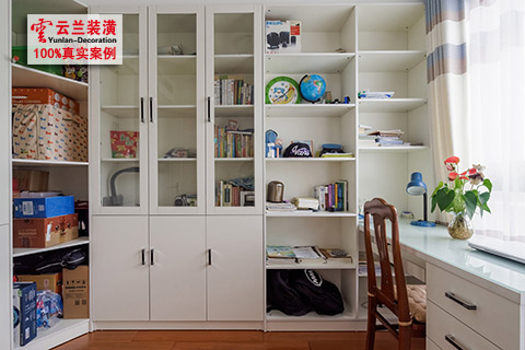 怎么辨別實(shí)木板材是不是真的?學(xué)學(xué)這管用的幾招真功夫