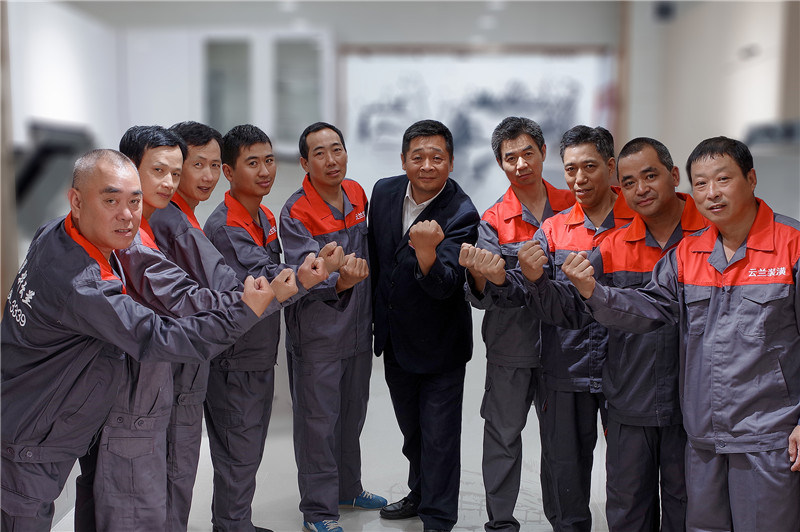 1張建強(qiáng)奮斗團(tuán)2